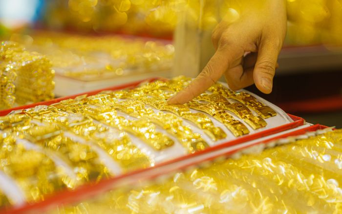 Tin tài chính hôm nay 20/3: Giá vàng lao dốc mạnh, USD biến động