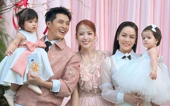 Puka đãi tiệc thôi nôi con gái, Nhật Kim Anh gây chú ý vì một chi tiết