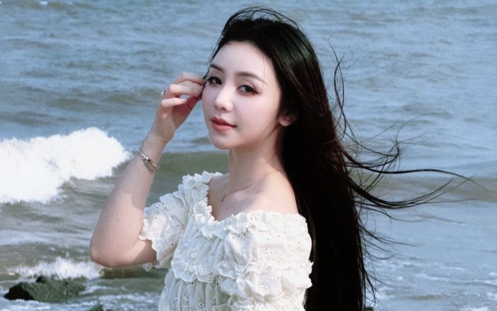 Khán giả rưng rưng nước mắt vì Quỳnh Kool