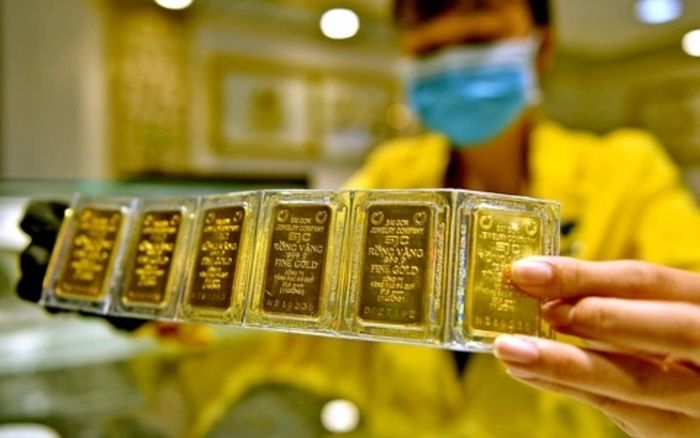 Giá vàng hôm nay (24/3): Giảm sâu, nhà đầu tư thiệt hại ra sao?