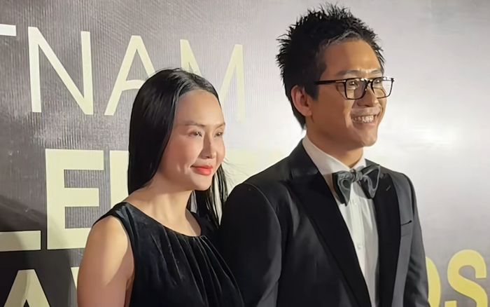 Vợ Tuấn Hưng lên tiếng khi bị chê xuống sắc