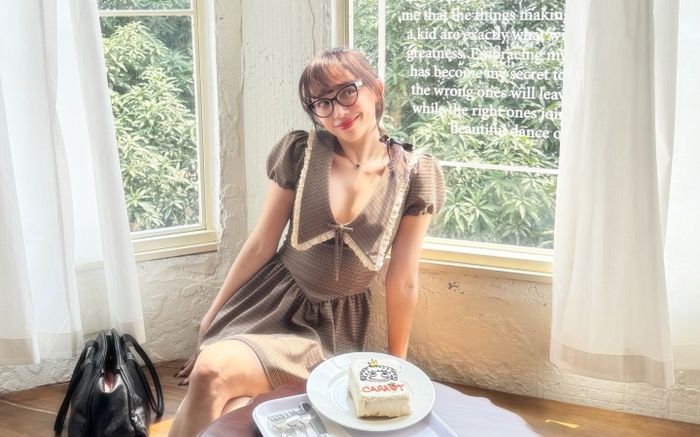 Không còn cắt xẻ táo bạo, Tóc Tiên gây thương nhớ với giao diện chuẩn 'nàng thơ'