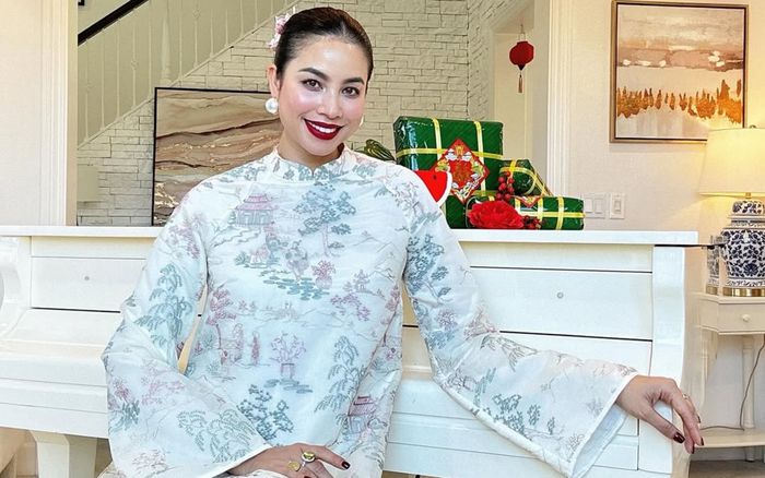 Động thái của Phạm Hương khi bất ngờ được đồng nghiệp nhắc tên