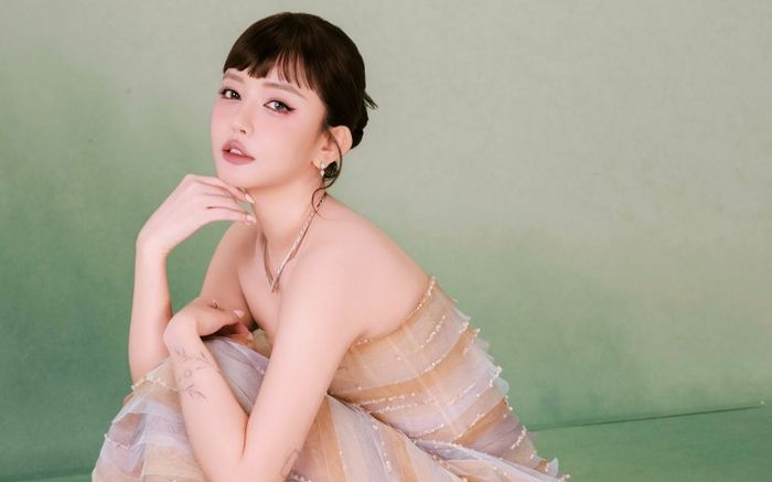 Nhan sắc Bích Phương thăng hạng giữa tin đồn đời tư