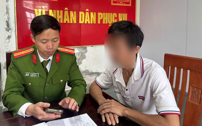 Tham gia một phiên livestream, người đàn ông suýt mất số tiền lớn, báo Công an mới tỏ sự thật đằng sau