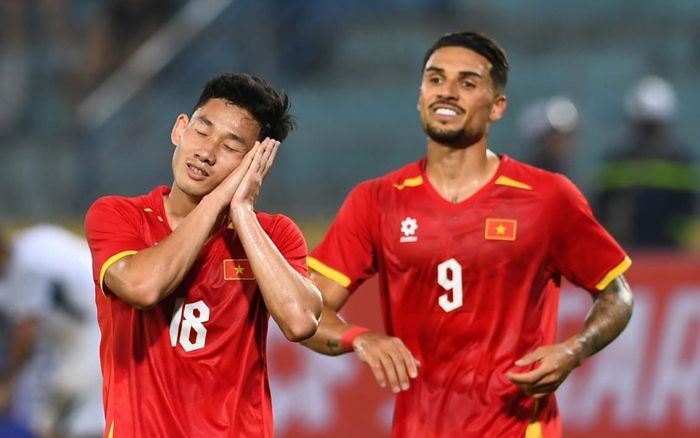 Nguyễn Xuân Son và Hoàng Hên chưa hiểu nhau, gặp Malaysia khó đấy!