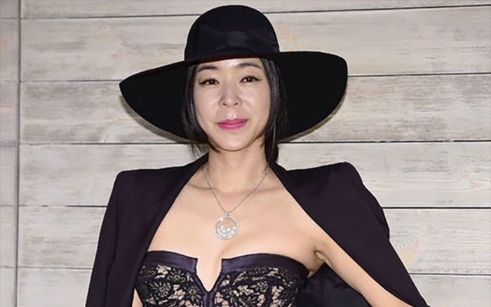 Tình trạng của nữ diễn viên Lee Hye Young sau phẫu thuật ung thư phổi