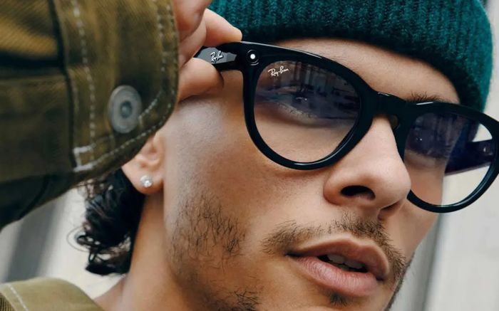 Meta sắp trình làng kính Ray-Ban cho người cận