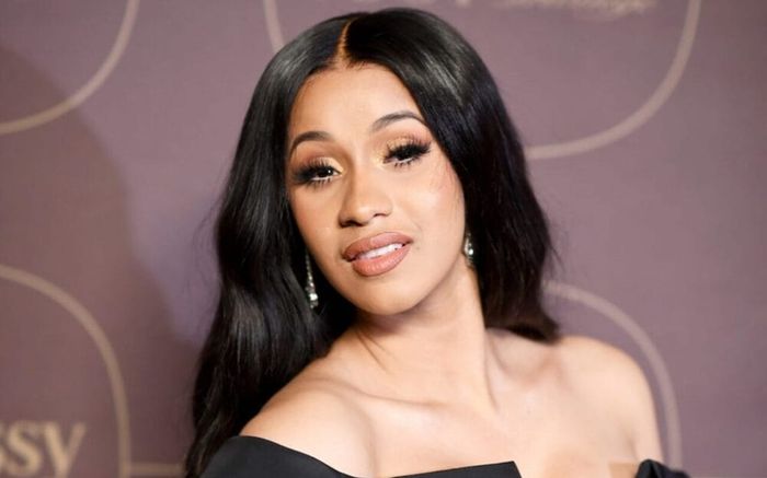 Cardi B thắng kiện, thu hồi gần 20.000 USD