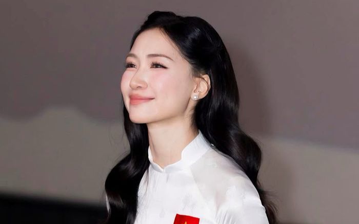 Đã đến lúc dừng lại với Hòa Minzy