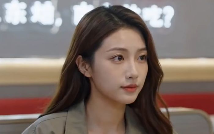 Không nhận ra diễn viên này vì quá giống AI