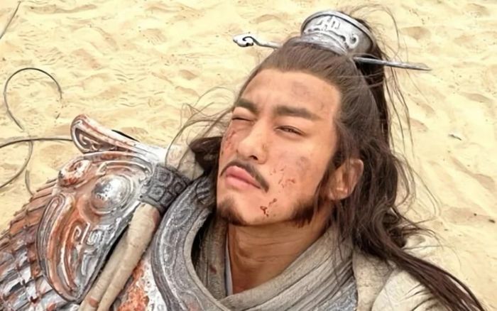 Hà Nhuận Đông bất ngờ gây sốt trở lại nhờ hiệu ứng Trục Ngọc, tăng gần 1 triệu fan chỉ trong vài ngày