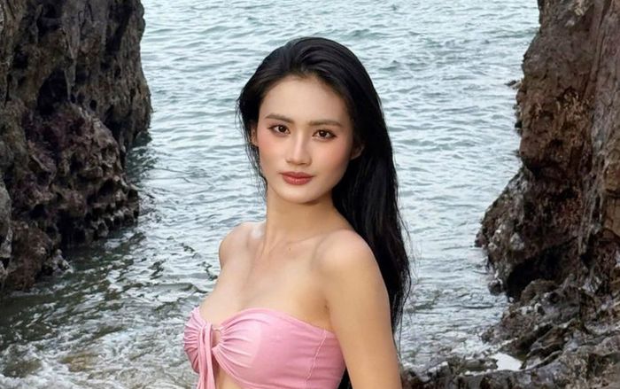 Kết thúc với Hoa hậu Ý Nhi