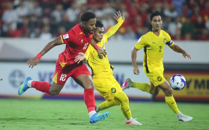 CĐV Malaysia phản ứng dữ dội chiến thắng của tuyển Việt Nam