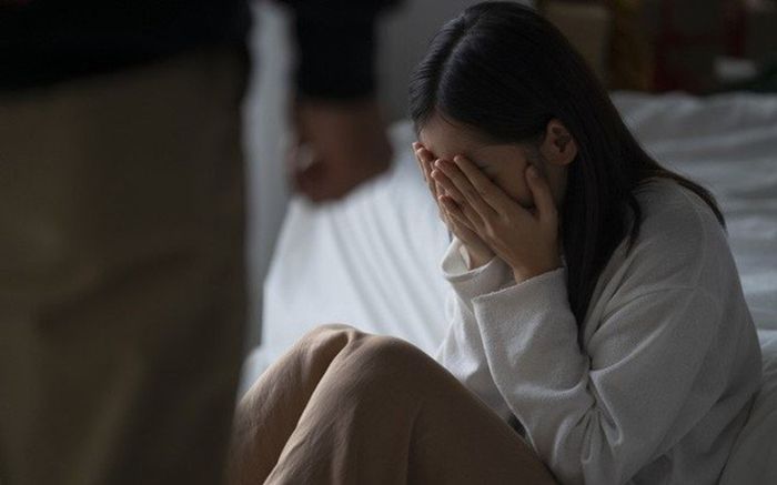 Xin mẹ mua cây son, nữ sinh nhận được tin nhắn nặng nề khiến dân tình 'dậy sóng'