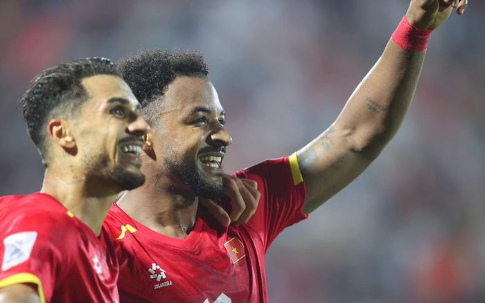 HLV Malaysia nói thua do Việt Nam có 2 cầu thủ Brazil nhập tịch