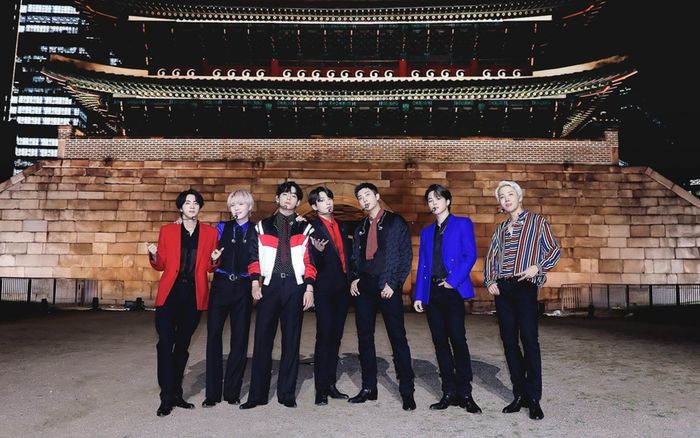 Cung điện Gwanghwamun đóng cửa vì BTS