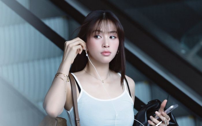 Hoa hậu Tiểu Vy sợ bị hiểu lầm, liên quan Quốc Trường