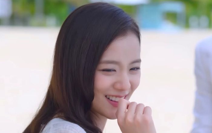 Jisoo Blackpink lộ hint hẹn hò?