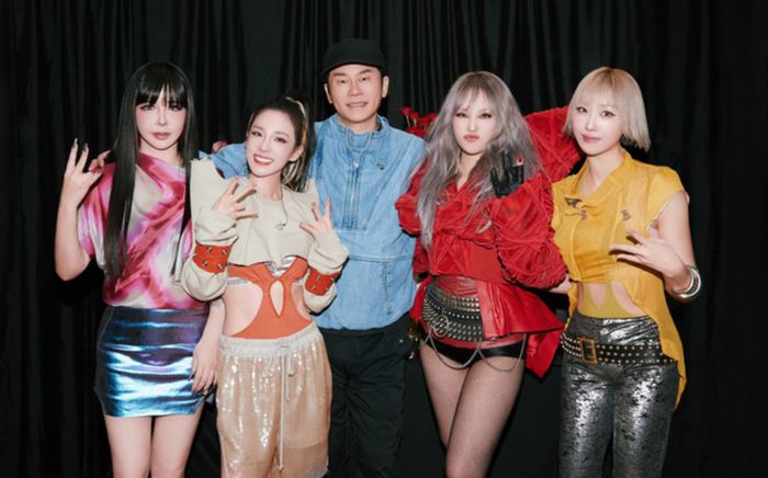 Người thân cận phủ nhận Park Bom 'cạch mặt' 2NE1