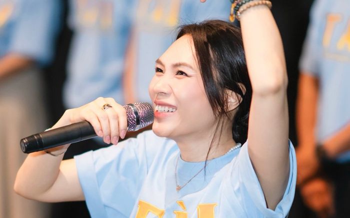 Phản ứng khán giả khi Mỹ Tâm báo tin vui sau ngày 8/3