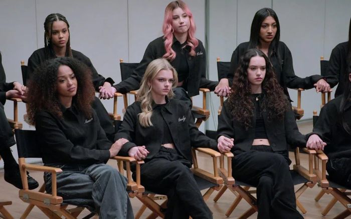 Chưa debut, nhóm nữ mới của HYBE đã gây tranh cãi dữ dội