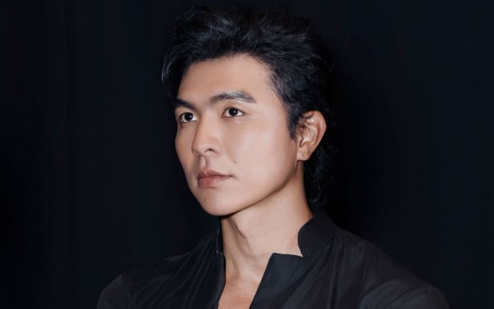 Mỹ nam Mưa Đỏ bị thay thế