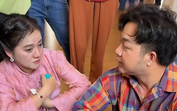 Nam ca sĩ phủ nhận về Hồng Loan ở đám giỗ cố NSƯT Vũ Linh