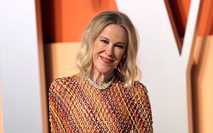 Những ngày cuối đời của Catherine O'Hara lần đầu được gia đình tiết lộ