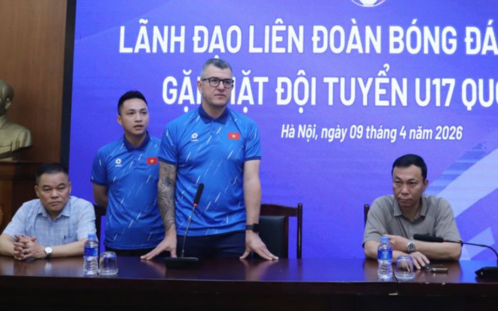 HLV Brazil hứa giúp Việt Nam tạo kỳ tích