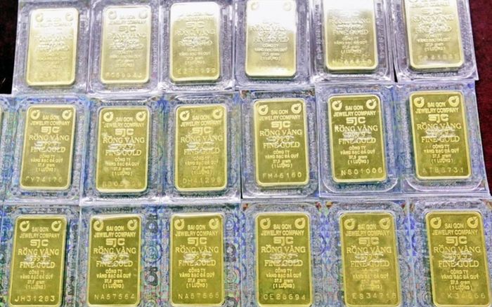 Giá vàng hôm nay (11/4): Đồng loạt giảm