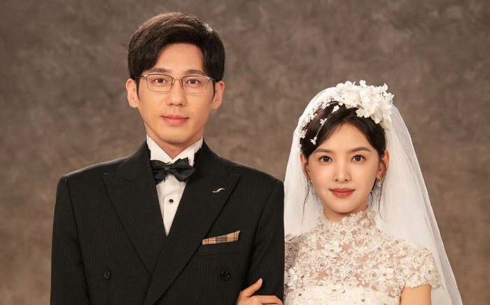 Chương Nhược Nam diện váy cưới, danh tính chú rể gây xôn xao