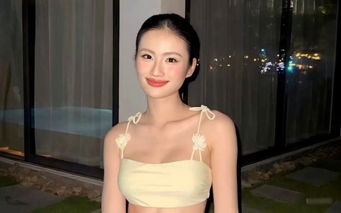 Chưa kết thúc với Hoa hậu Ý Nhi