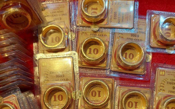 Giá vàng hôm nay (13/4): Ở đâu nào bán ra cao nhất?