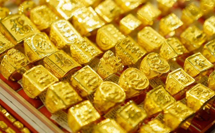 Tin tài chính hôm nay 13/4: Vàng và bạc lao dốc, USD nhích nhẹ