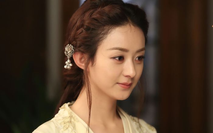 Băng Hồ Trọng Sinh bị chê, Sở Kiều Truyện của Triệu Lệ Dĩnh hot lại sau 9 năm