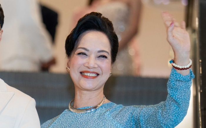 NSND Lê Khanh báo tin vui ở tuổi 62