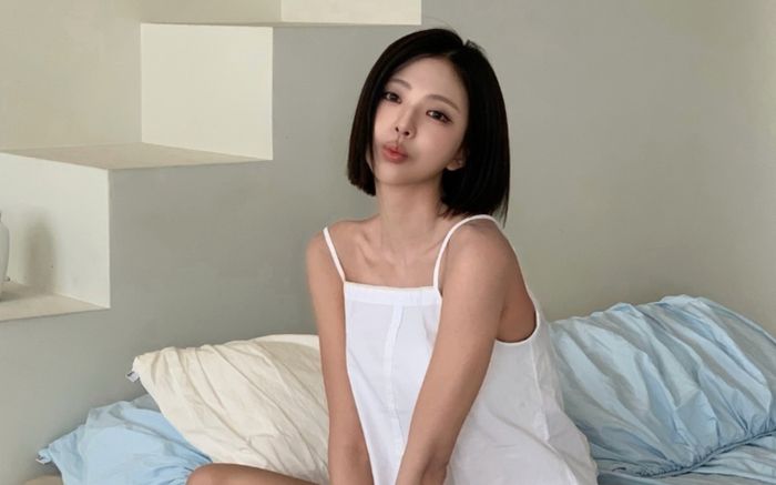 Tình tin đồn một thời của G-Dragon gây lo lắng với hình ảnh gầy gò