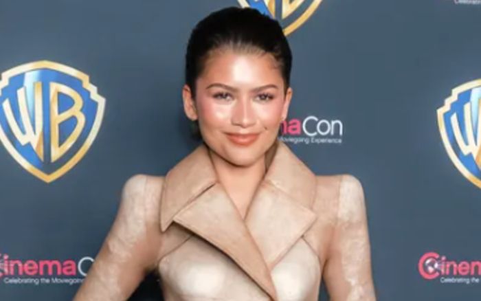 Zendaya diện trang phục ôm sát tạo hiệu ứng thị giác độc đáo