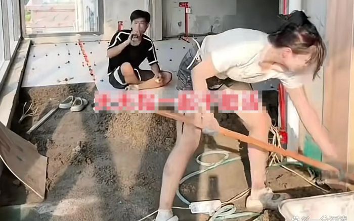 Từ chối sính lễ hơn 800 triệu đồng, cô gái 24 tuổi cưới thợ lát gạch, lý do khiến ai cũng 'đứng hình'
