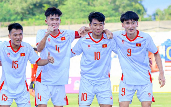 Việt Nam sẽ giúp Malaysia loại chủ nhà Indonesia