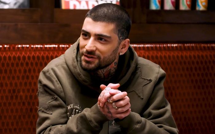 Zayn Malik nhập viện vì bệnh lạ, phải hủy lịch gặp fan khiến nhiều người lo lắng