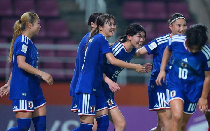 Nhật Bản đánh bại CHDCND Triều Tiên để lên ngôi vô địch