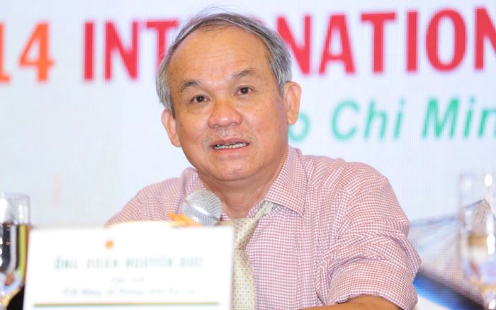 Tầm nhìn phi thường của bầu Đức