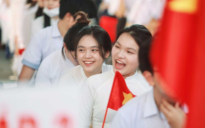 Dịp 30/4 - 1/5: Lịch nghỉ của học sinh Hà Nội kéo dài ra sao?