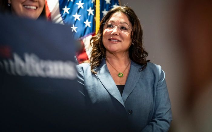 Người phụ nữ thứ 3 rời khỏi nội các của Donald Trump