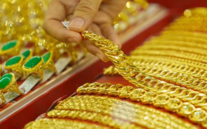 Tin tài chính hôm nay 21/4: Vàng biến động mạnh, USD ổn định