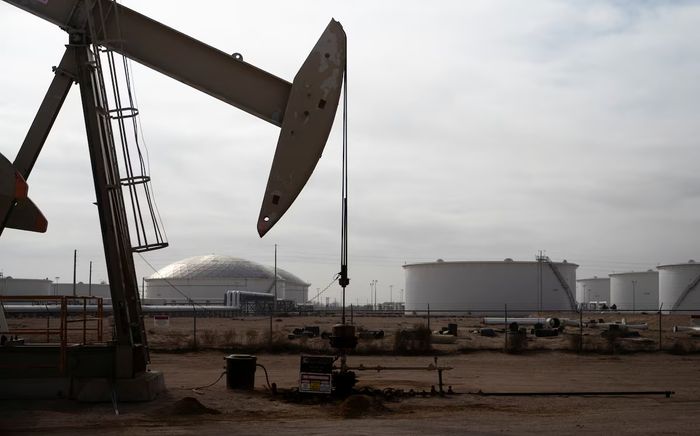 Giá dầu quay đầu giảm khi thị trường đánh giá triển vọng đàm phán Mỹ - Iran