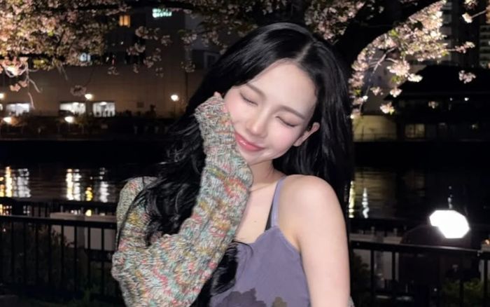 Karina (aespa) tung ảnh đời thường khiến fan xao xuyến