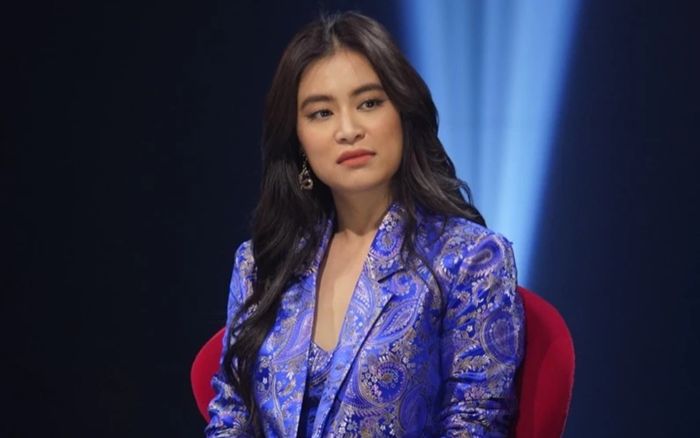 Tiếc cho Hoàng Thùy Linh